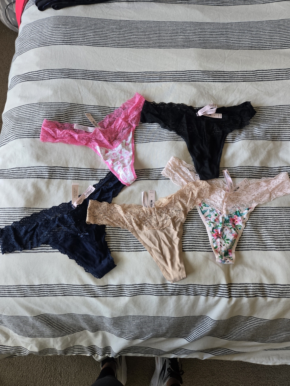 Victoria's Secret Lace Thong Set of 5 - Black, Pink, Navy, Beige, Floral